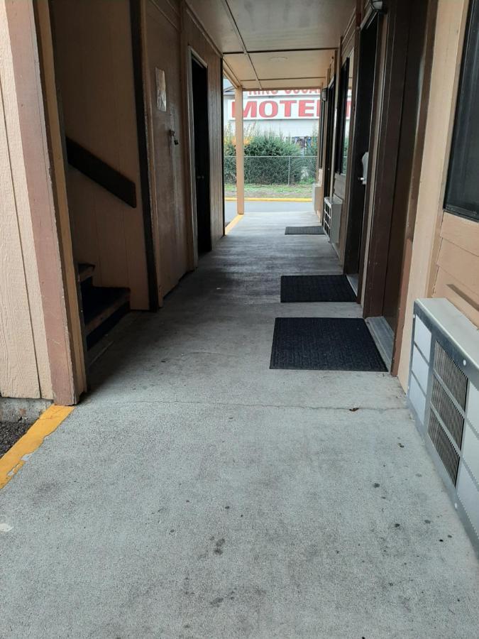 Centralia Inn Exterior photo